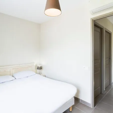 Aparthotel Garden & Mont-ventoux Malaucene