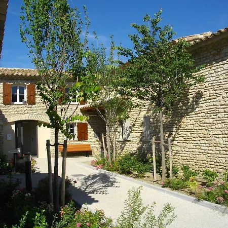 Aparthotel Garden & Mont-ventoux Malaucene