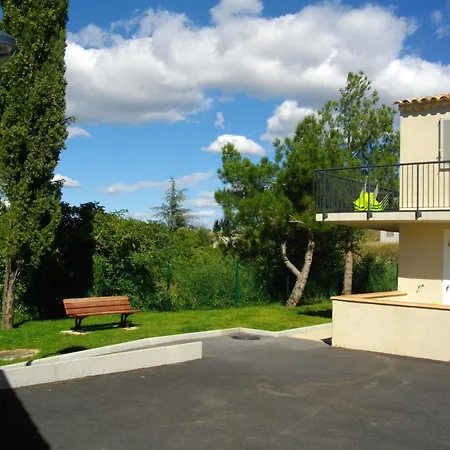 Aparthotel Garden & Mont-ventoux